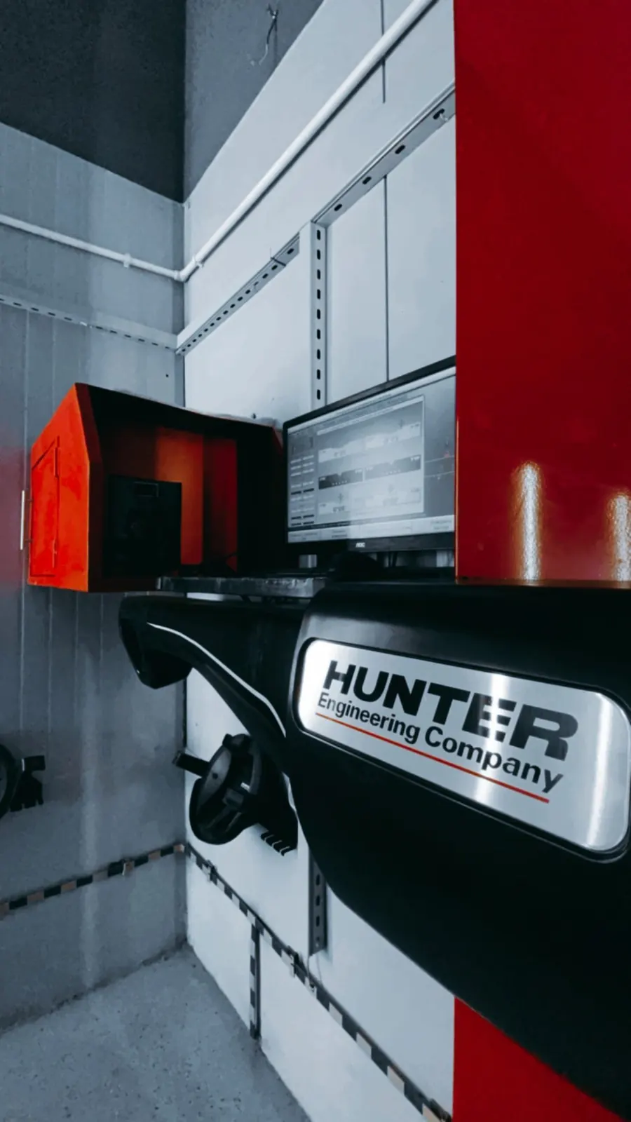 3D-стенд развал схождения Hunter в СТО Дасто